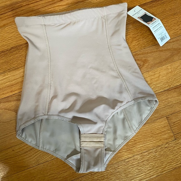 Belly Bandit Intimates & Sleepwear Belly Bandit Postpartum